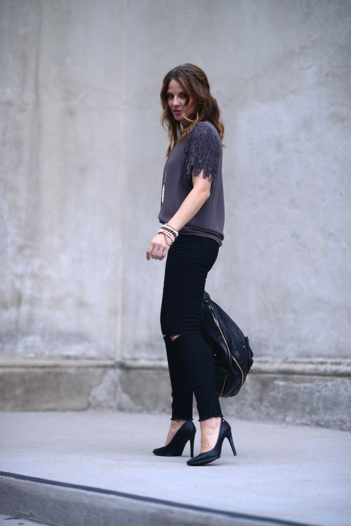 Chic-Disheveled-Fringe-Top-San-Diego-Stroll-1