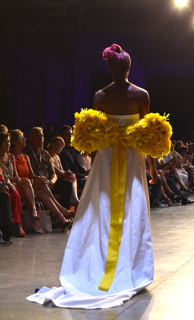 Dulce-Alexandra-Yellow-Bow-Fashion-Week-San-Diego